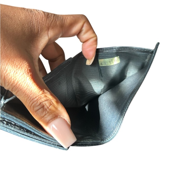 CHANEL Authentic Caviar Skin Leather Black Trifold Wallet #4 - Picture 4 of 6